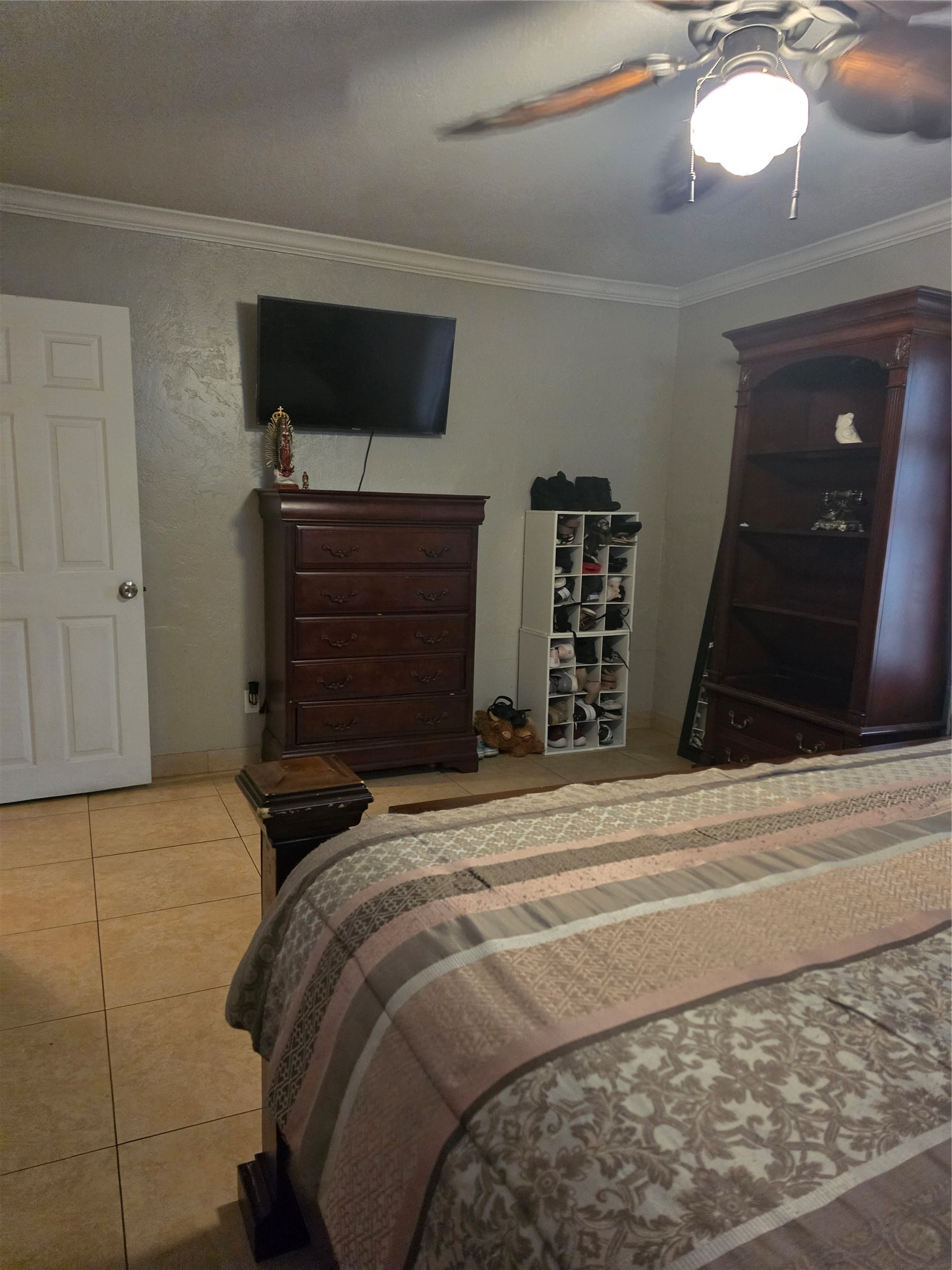 610 John Alber Road Houston, TX 77076 - Photo 16 of 31 primary bedroom view 3