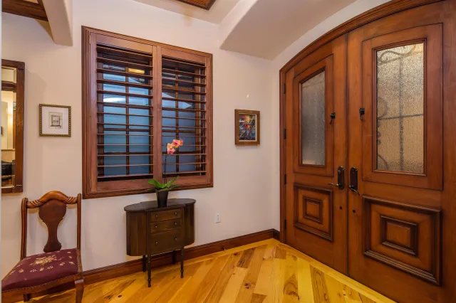 a view of front door with entryway