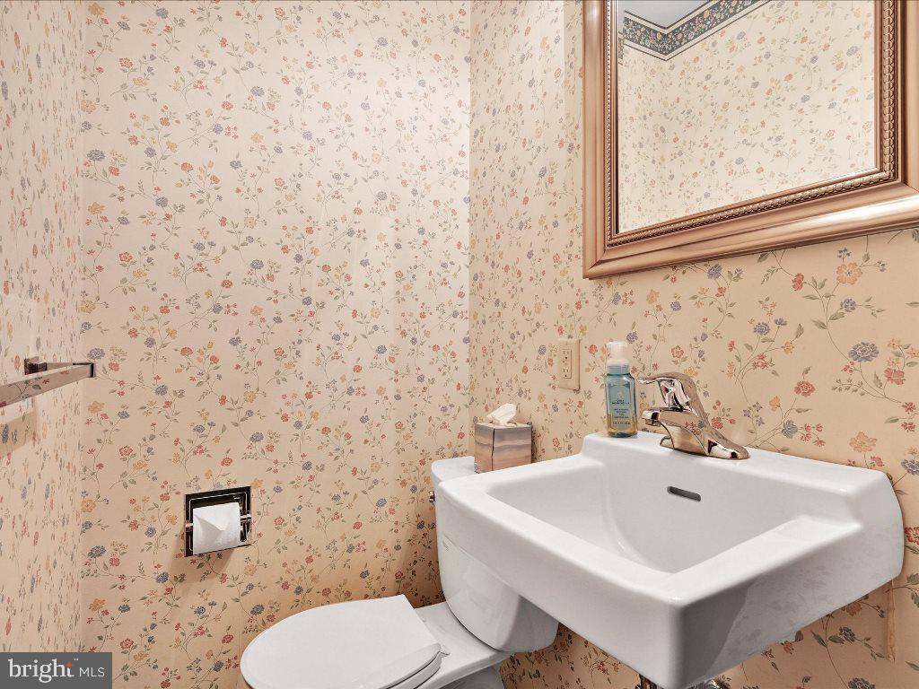 531 Bluebird Road Lititz, PA 17543 - Photo 15 of 27