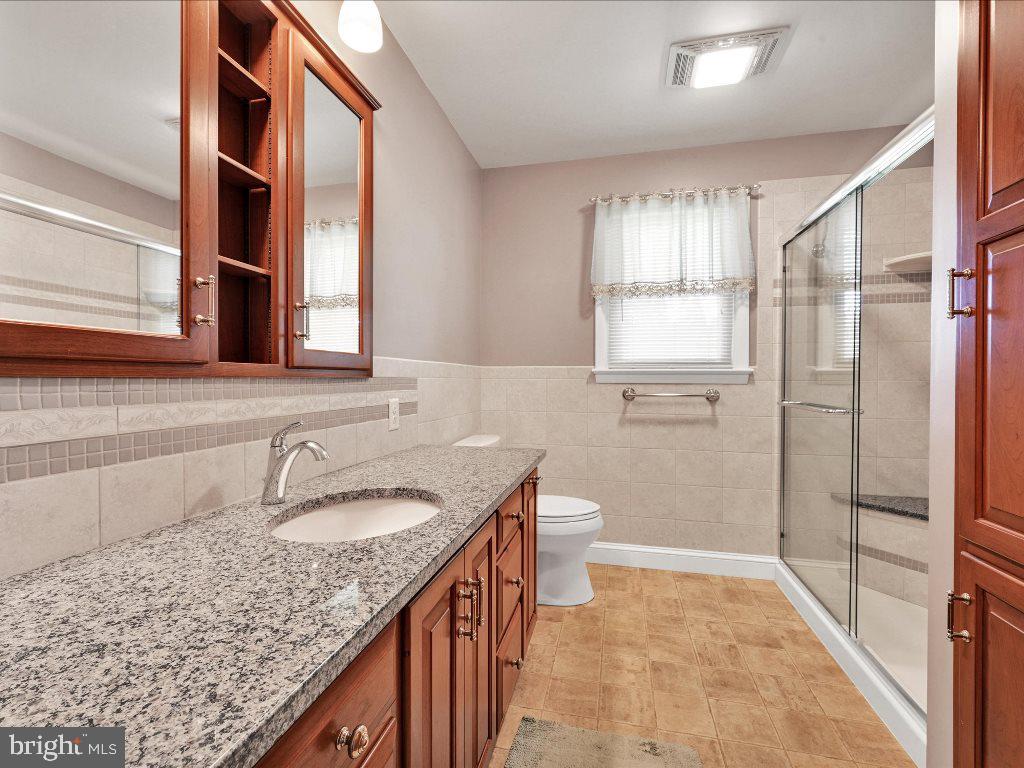 531 Bluebird Road Lititz, PA 17543 - Photo 21 of 27