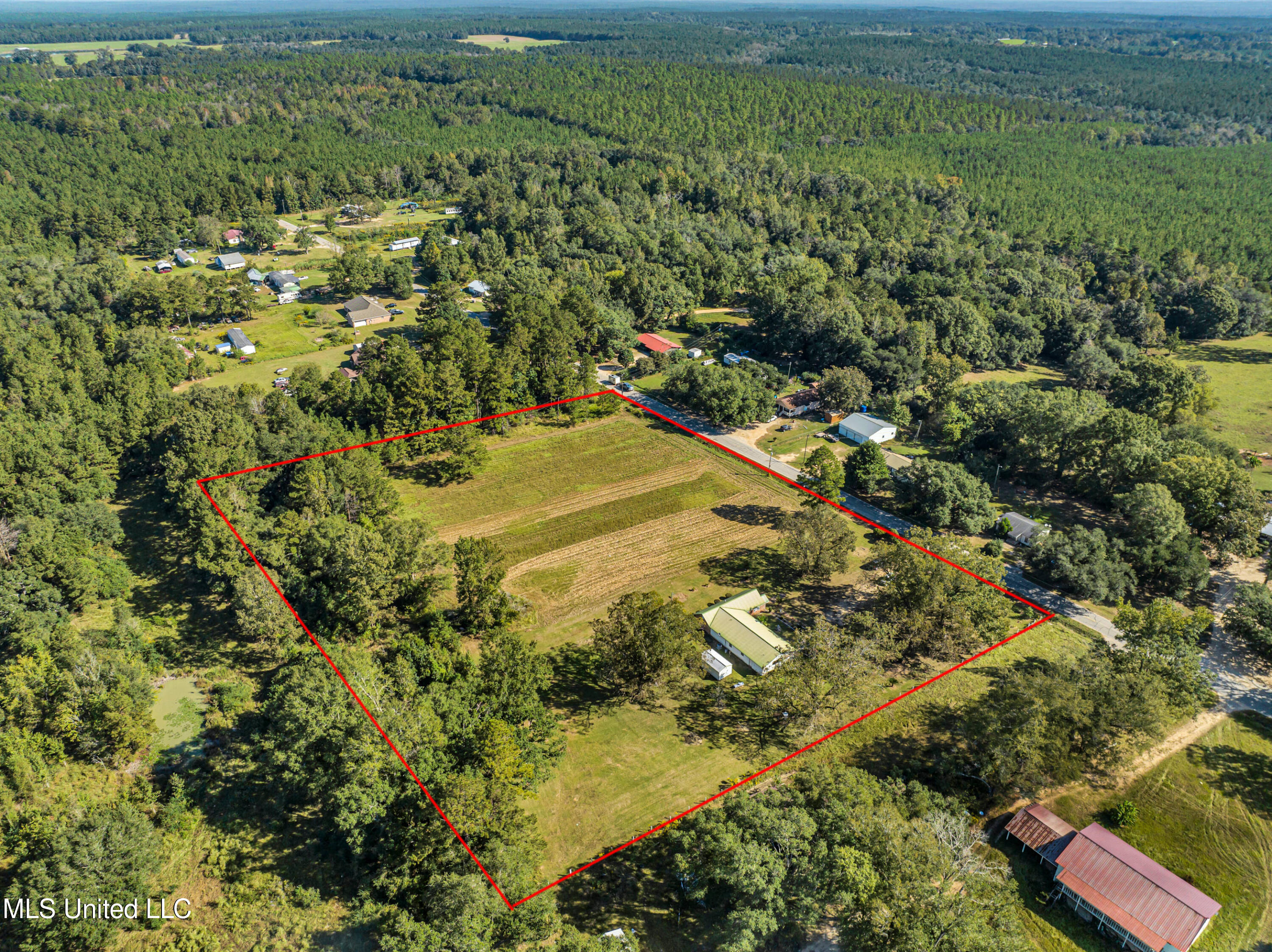 2137 Fairley-Oneal Road Lucedale, MS 39452 - Photo 6 of 35 2137FairleyONealRd-5