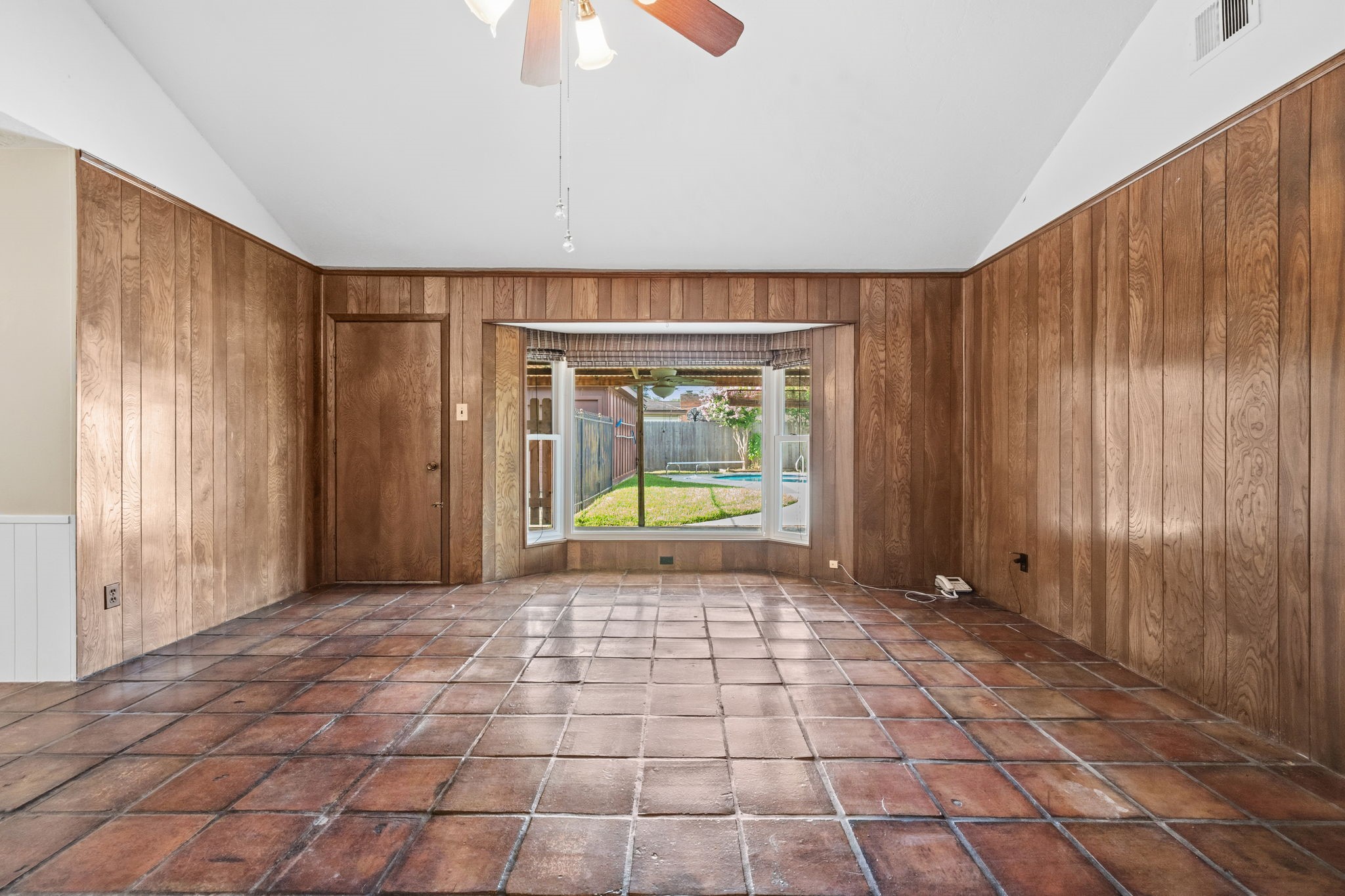 8834 Sandstone Road Houston, TX 77036 - Photo 7 of 31