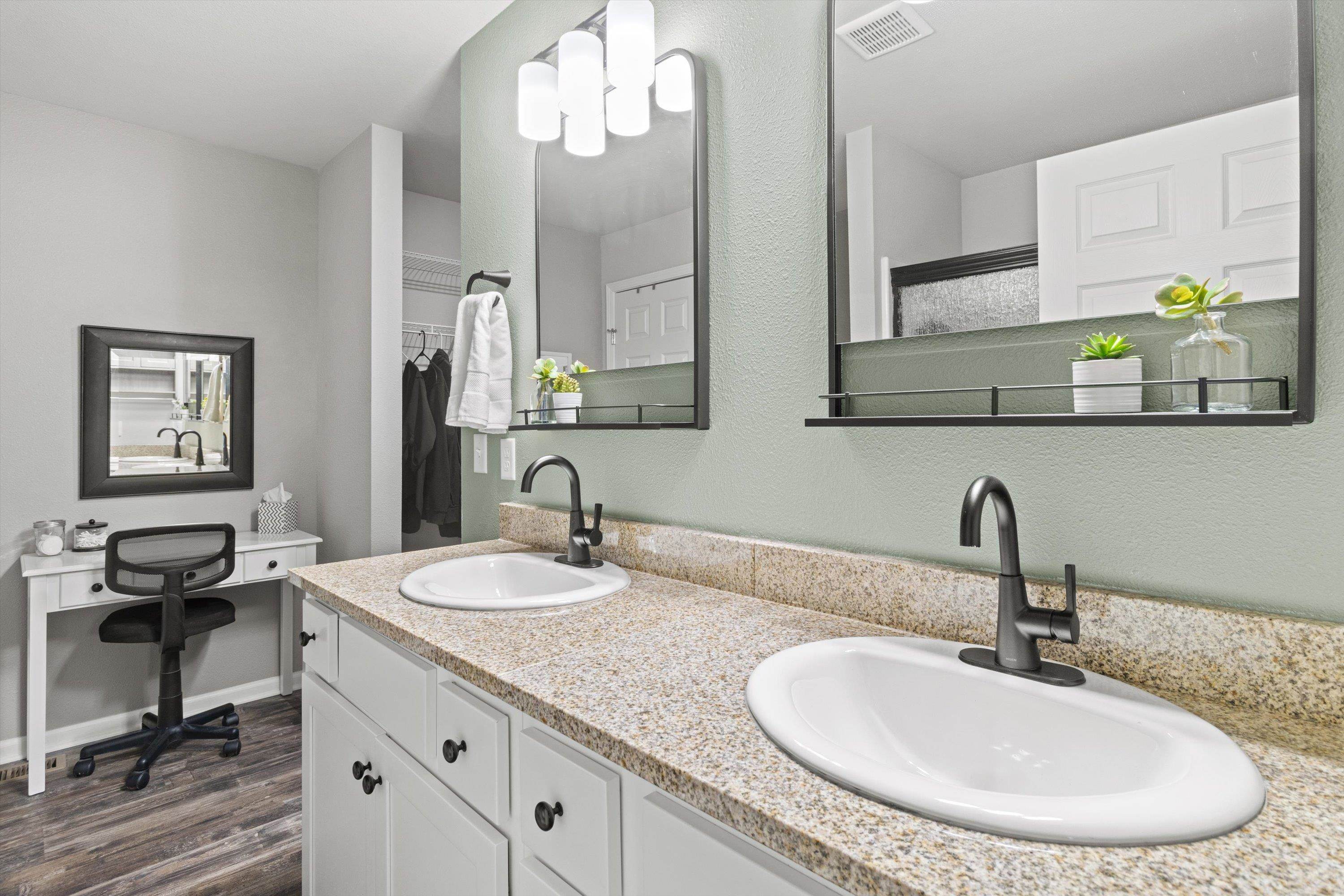 921 Sarah Street Belleville, WI 53508 - Photo 16 of 34