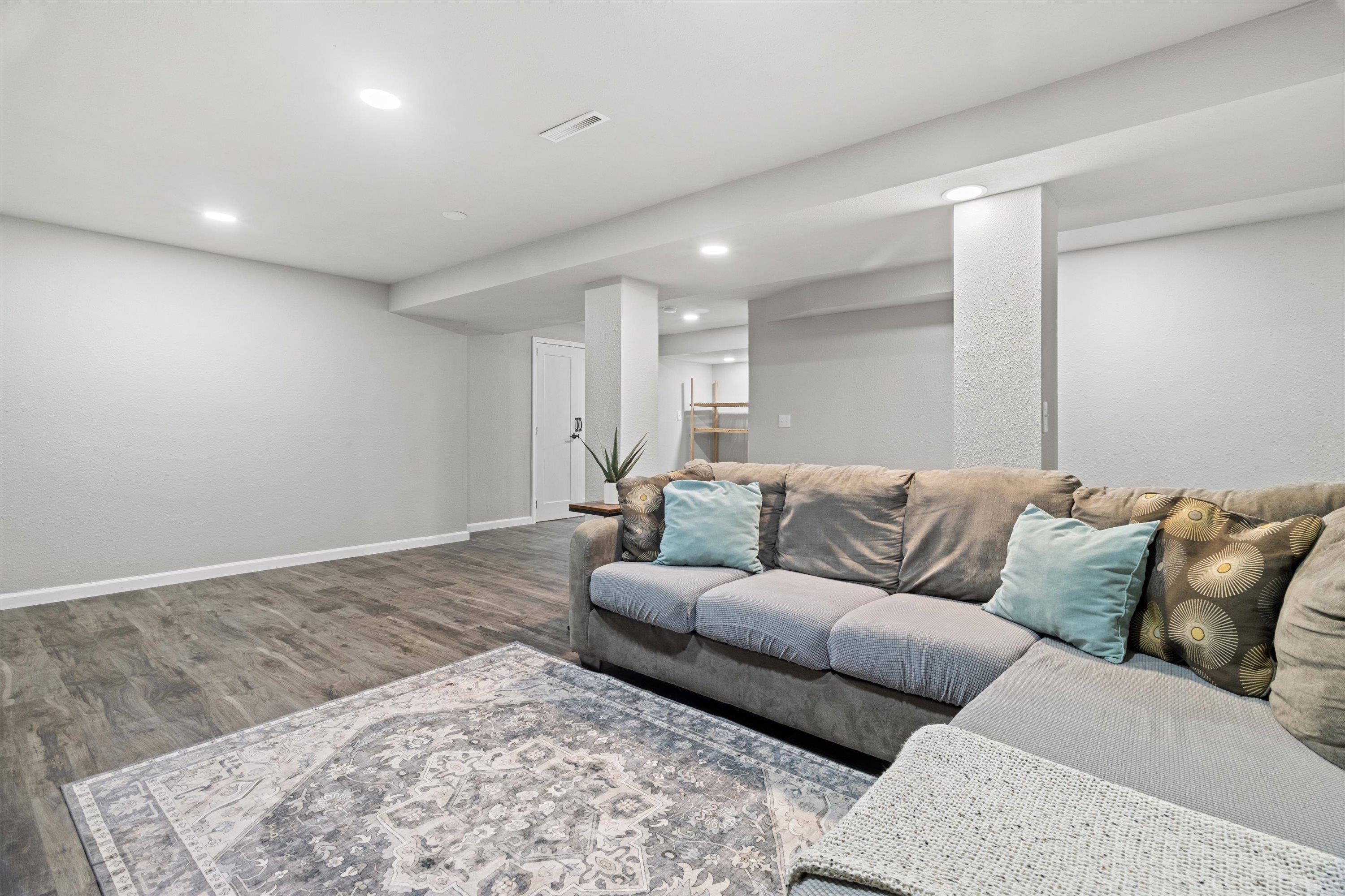 921 Sarah Street Belleville, WI 53508 - Photo 24 of 34