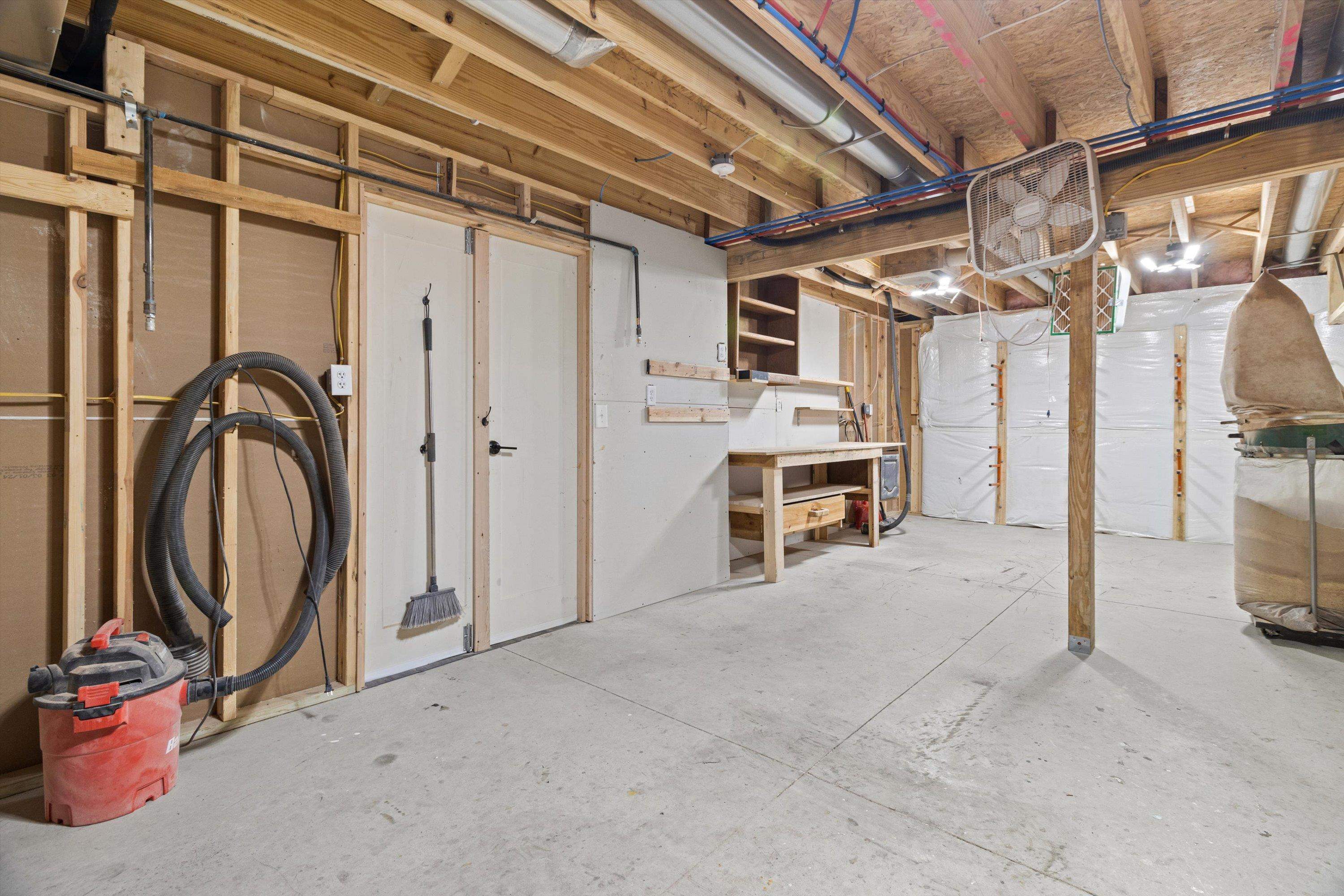 921 Sarah Street Belleville, WI 53508 - Photo 30 of 34