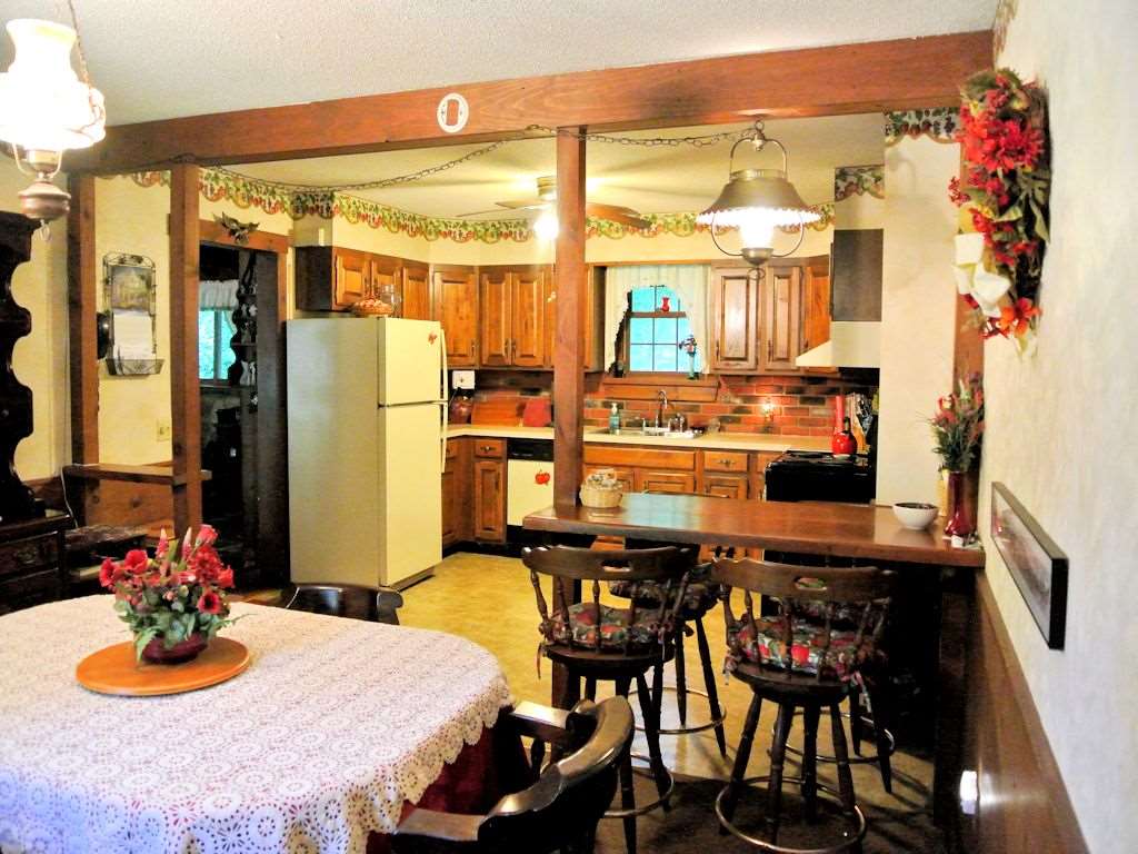 23 Estes Road Rochester, NH 03839 - Photo 8 of 27