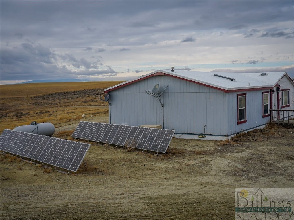 525 Golf Course Road Roundup, MT 59072 - Photo 1 of 1 Gallery Image 1