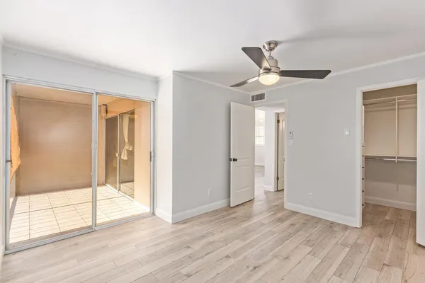 $1,800 | 4727 East Lafayette Boulevard, Unit 314, Phoenix, AZ 85018