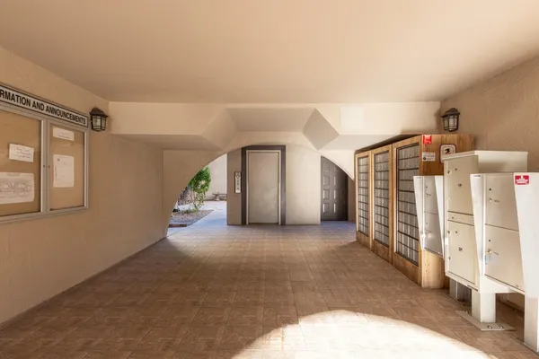 $1,800 | 4727 East Lafayette Boulevard, Unit 314, Phoenix, AZ 85018