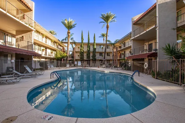 $1,800 | 4727 East Lafayette Boulevard, Unit 314, Phoenix, AZ 85018