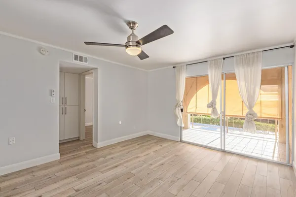 $1,800 | 4727 East Lafayette Boulevard, Unit 314, Phoenix, AZ 85018