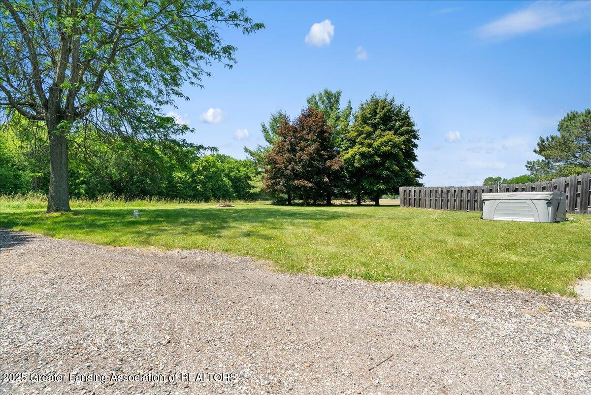 1313 West Alward Road Dewitt, MI 48820 - Photo 33 of 41 36-Media Jett - 40