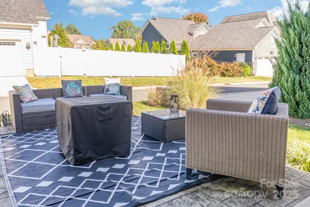 $391,900 | 3228 Lock Erne Avenue, Kannapolis, NC 28081