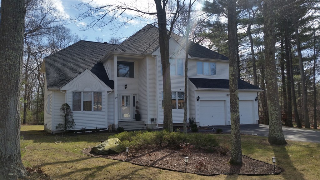 256 Daly Drive Extension Stoughton, MA 02072 - Photo 2 of 28