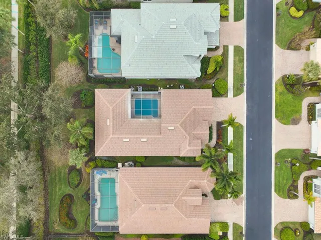 $1,050,000 | 1770 Marsh Run, Naples, FL 34109