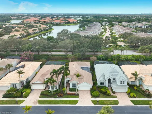 $1,050,000 | 1770 Marsh Run, Naples, FL 34109