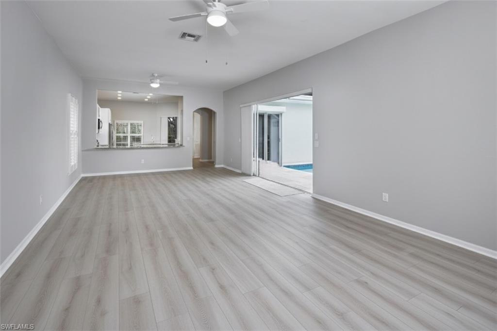 1770 Marsh Run Naples, FL 34109 - Photo 4 of 33 Vacant living room