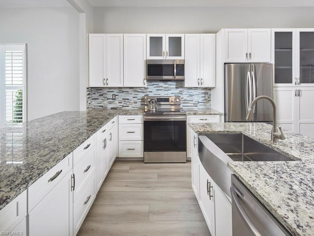 1770 Marsh Run Naples, FL 34109 - Photo 4 of 33