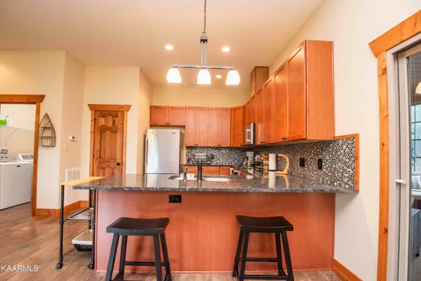 $3,800 | 2499 Jim Henry Road, Dandridge, TN 37725