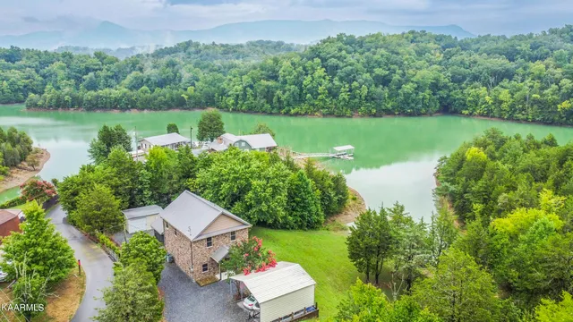 $3,800 | 2499 Jim Henry Road, Dandridge, TN 37725