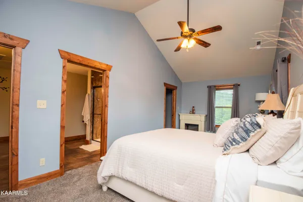 $3,800 | 2499 Jim Henry Road, Dandridge, TN 37725