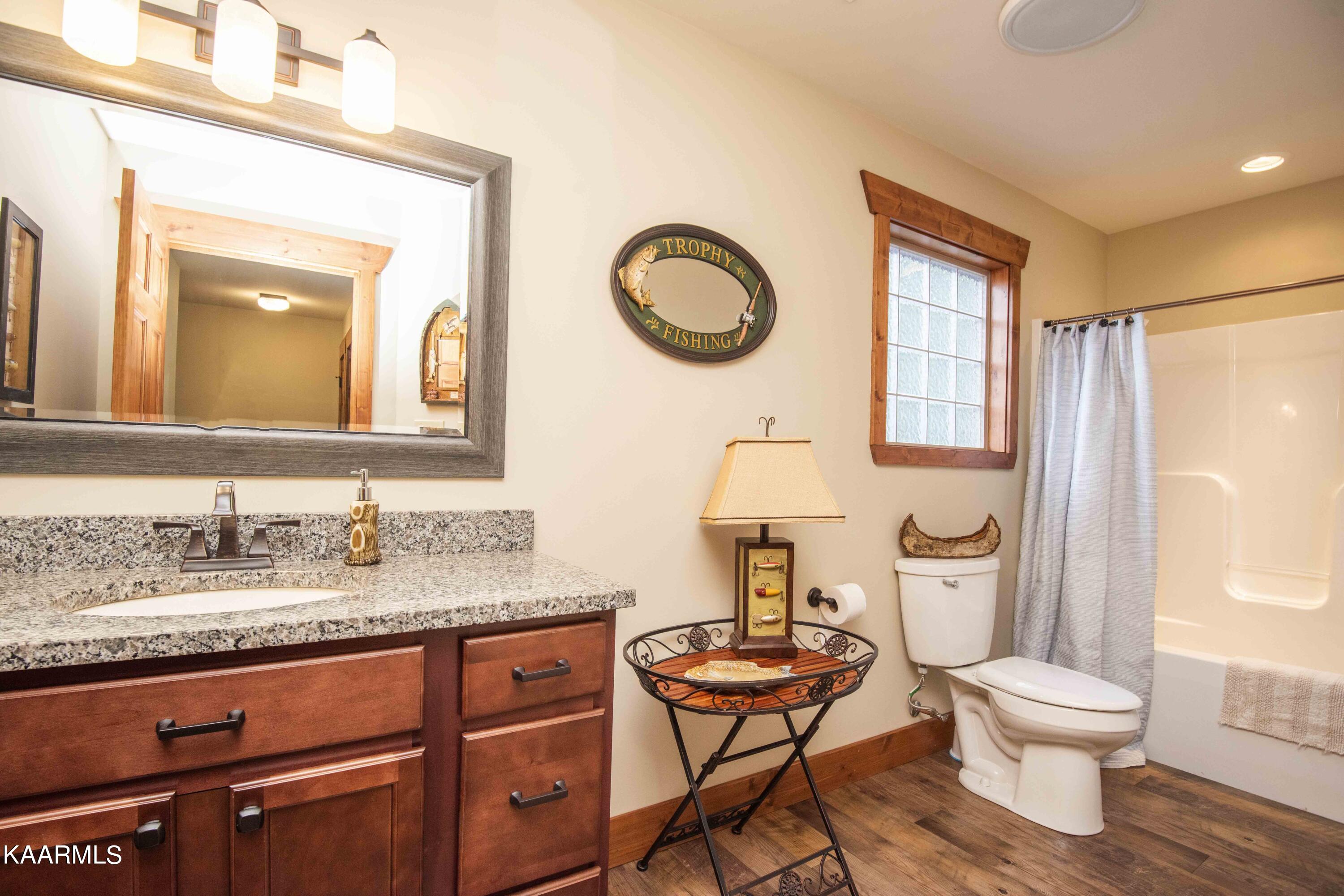 2499 Jim Henry Road Dandridge, TN 37725 - Photo 34 of 58 34_1