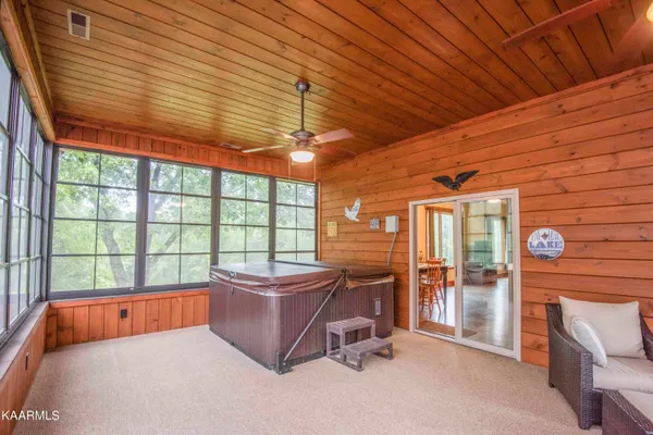 $3,800 | 2499 Jim Henry Road, Dandridge, TN 37725