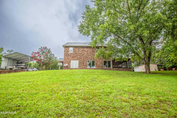 $3,800 | 2499 Jim Henry Road, Dandridge, TN 37725