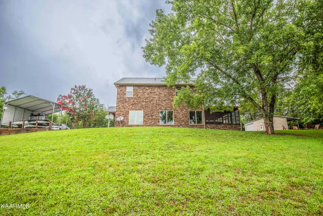 $3,800 | 2499 Jim Henry Road, Dandridge, TN 37725