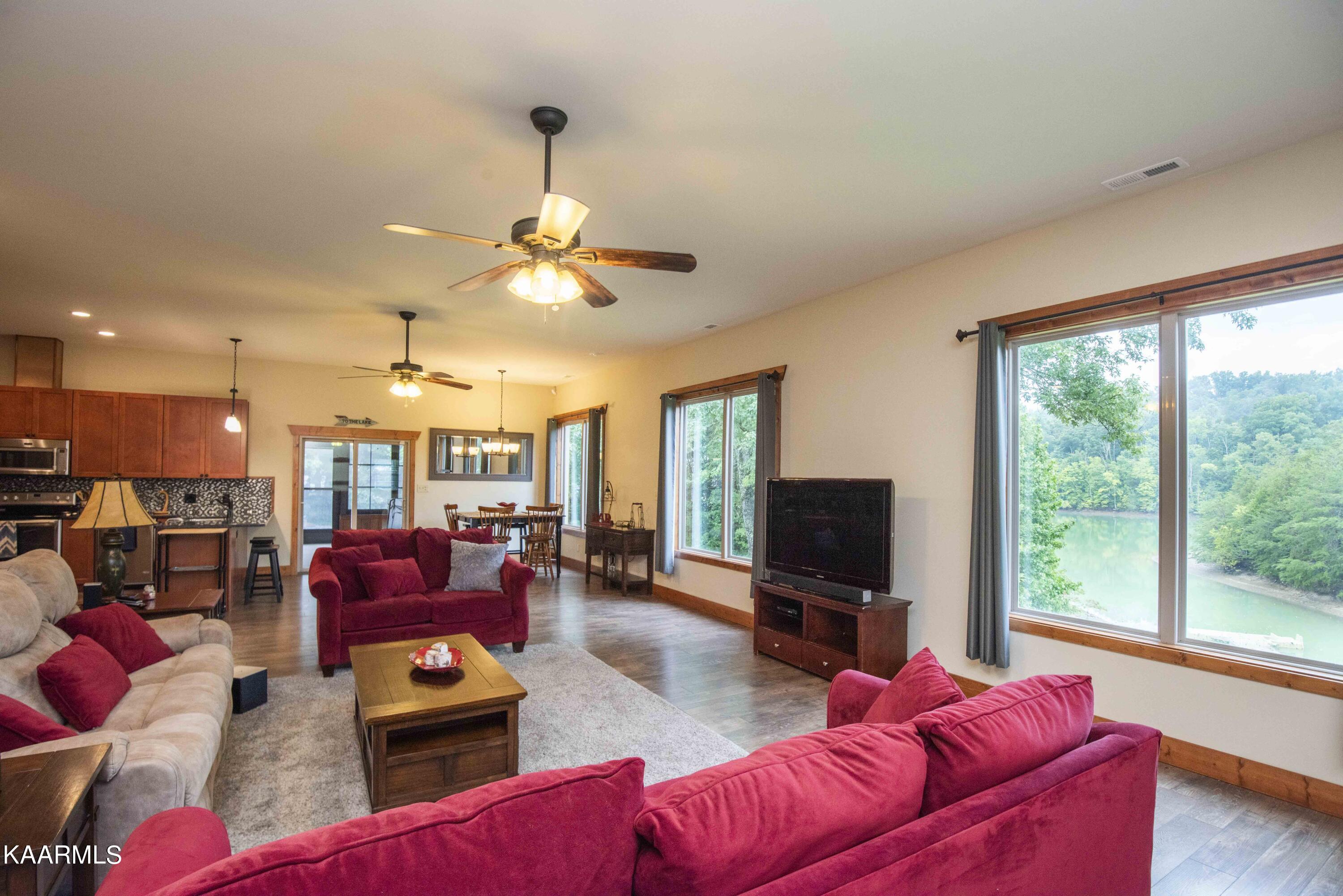 2499 Jim Henry Road Dandridge, TN 37725 - Photo 8 of 58 8_1