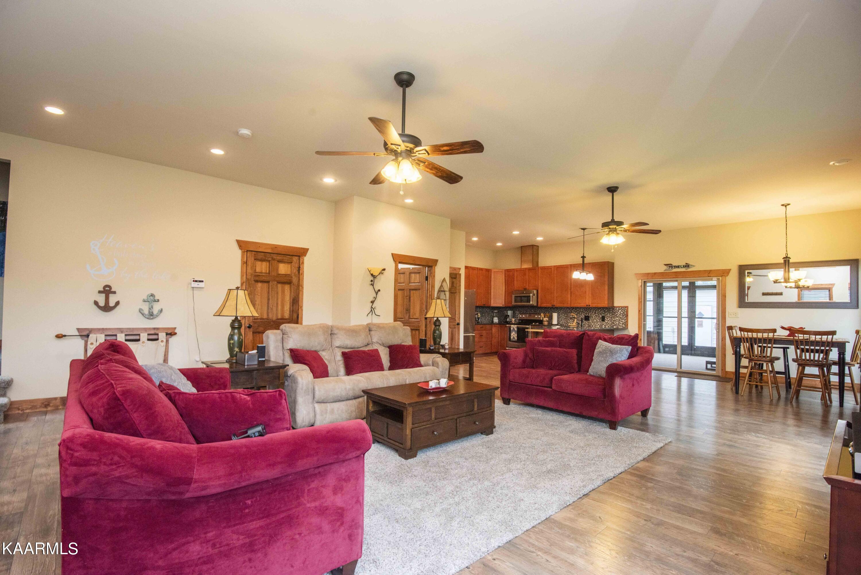 2499 Jim Henry Road Dandridge, TN 37725 - Photo 10 of 58 10_1