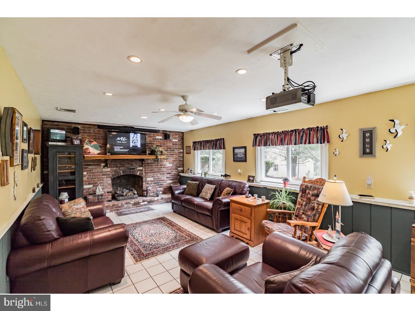 623 Ellis Woods Road Pottstown, PA 19465 - Photo 18 of 23 Family Room