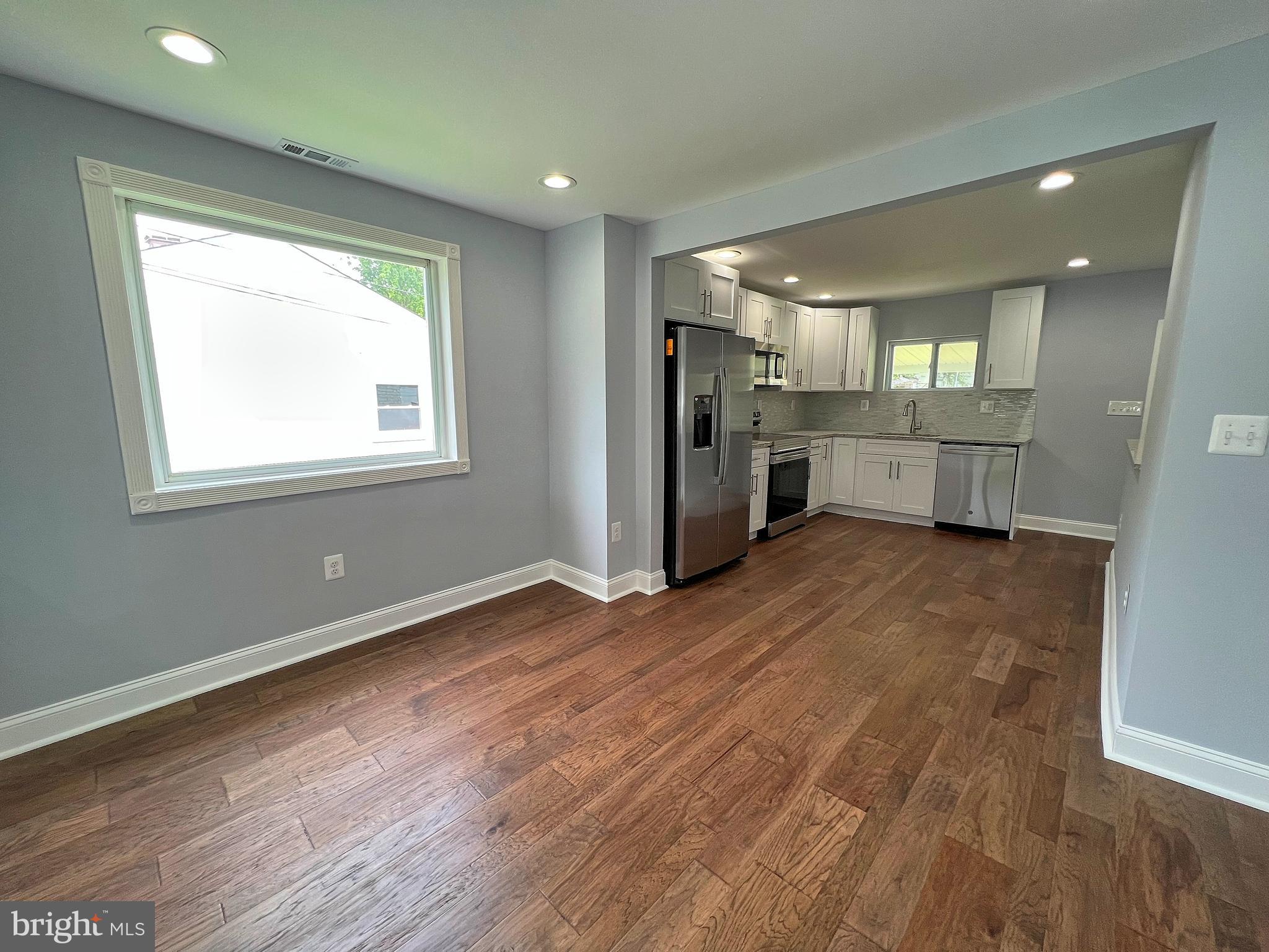 55 Chandelle Road Middle River, MD 21220 - Photo 4 of 21
