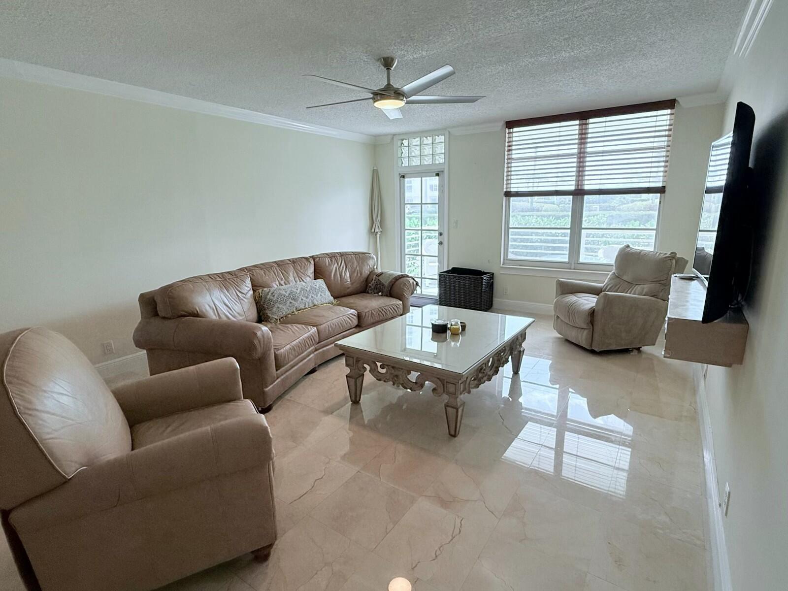 2851 South Ocean Boulevard, Unit 1A Boca Raton, FL 33432 - Photo 4 of 52 Living Room