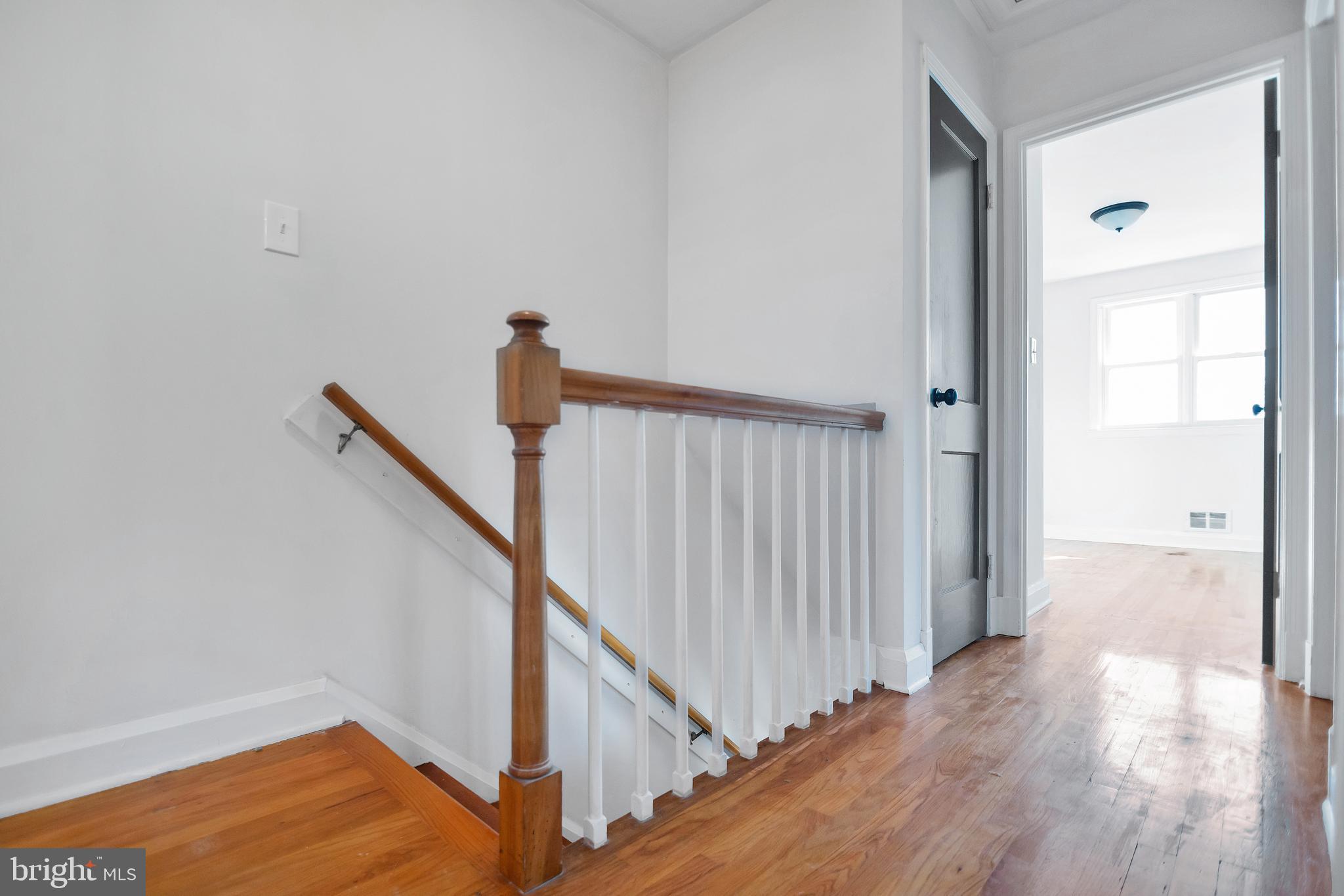 1328 Deanwood Road Parkville, MD 21234 - Photo 19 of 45
