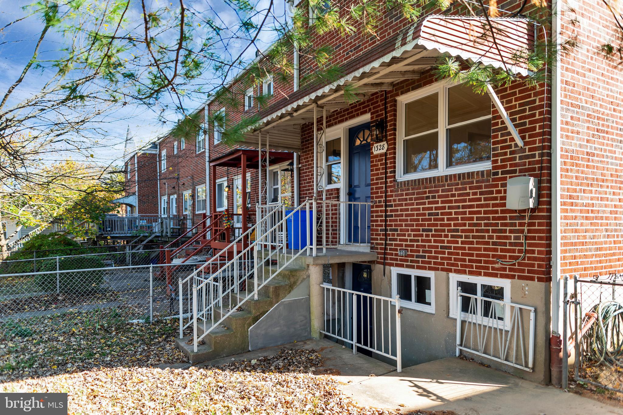 1328 Deanwood Road Parkville, MD 21234 - Photo 5 of 45