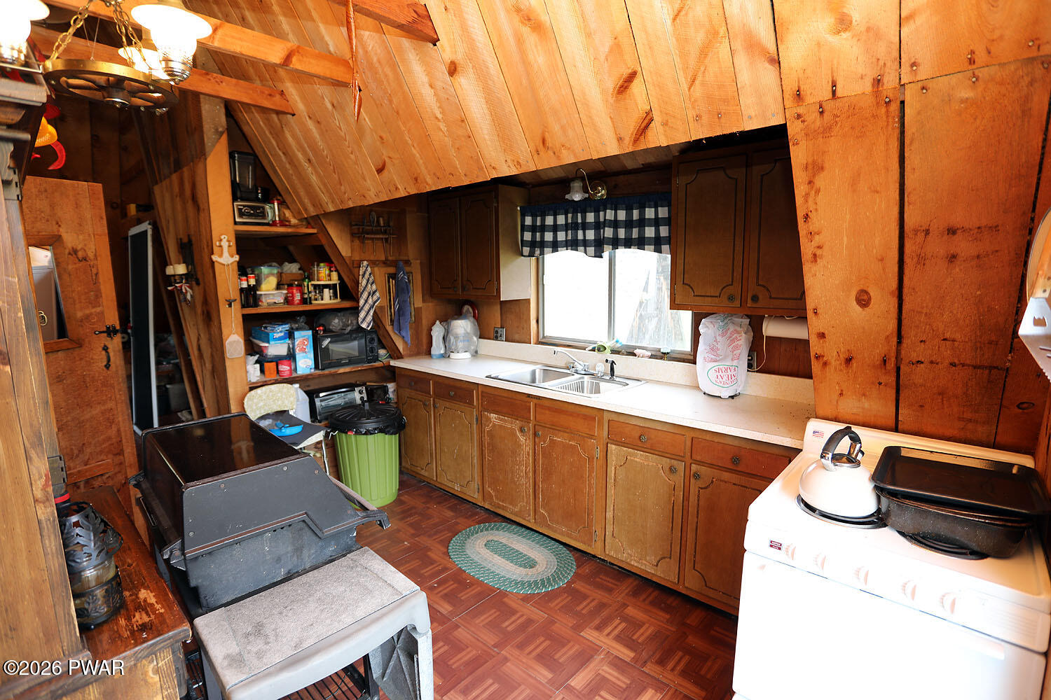 472 Braman Road Equinunk, PA 18417 - Photo 11 of 38