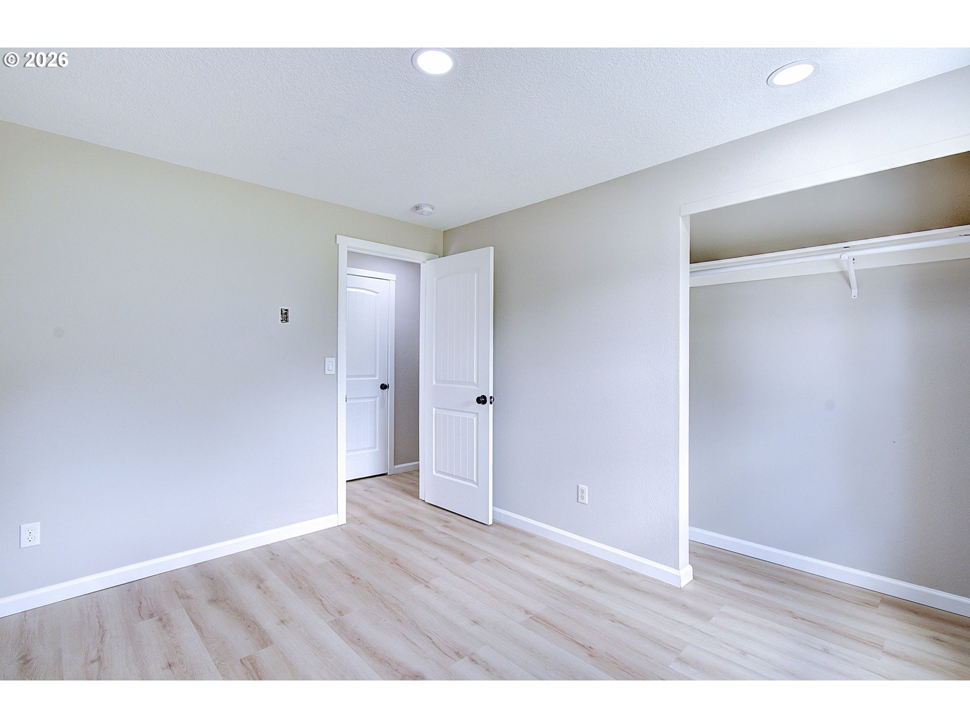 154 Graystone Road Kalama, WA 98625 - Photo 19 of 32 Bedroom
