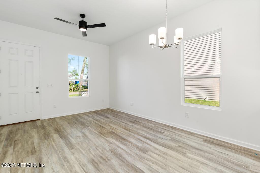 187 Cougar Road Jacksonville, FL 32220 - Photo 12 of 44 11081 Joel St-13