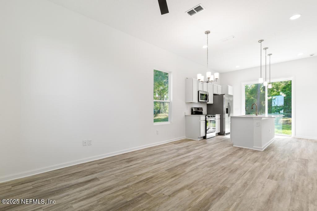 187 Cougar Road Jacksonville, FL 32220 - Photo 5 of 44 Welcome Home