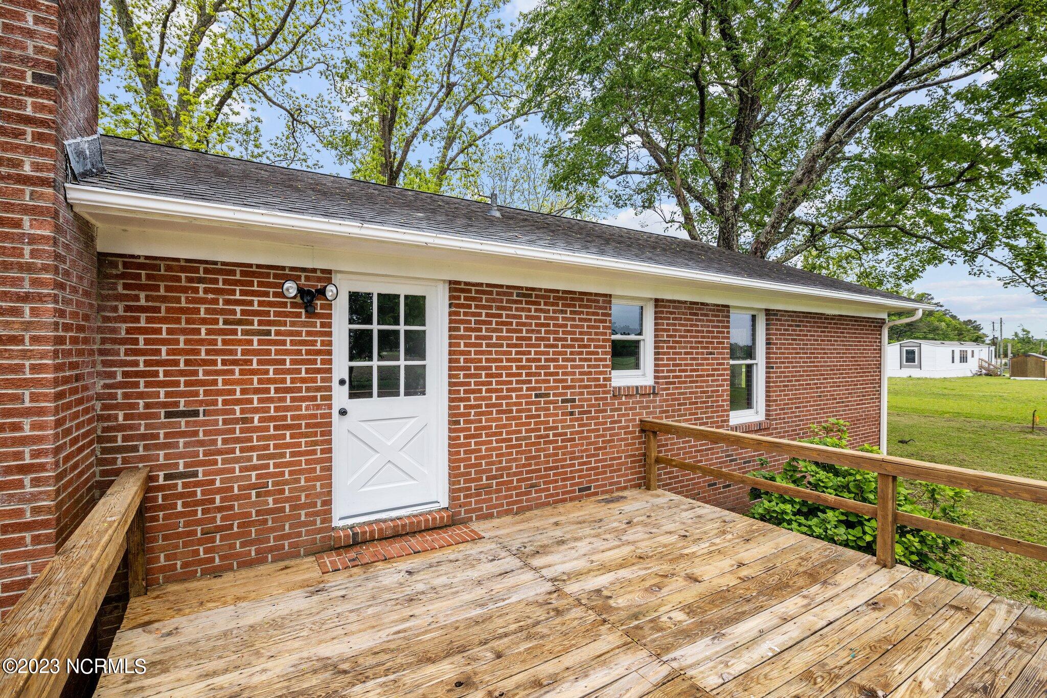 2385 Temples Point Road Havelock, NC 28532 - Photo 15 of 45 2385 Temples Point Rd