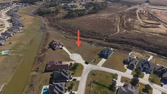 a view of an ocean view