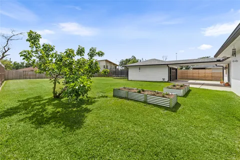 $639,900 | 4509 Brookwoods Drive, Houston, TX 77092