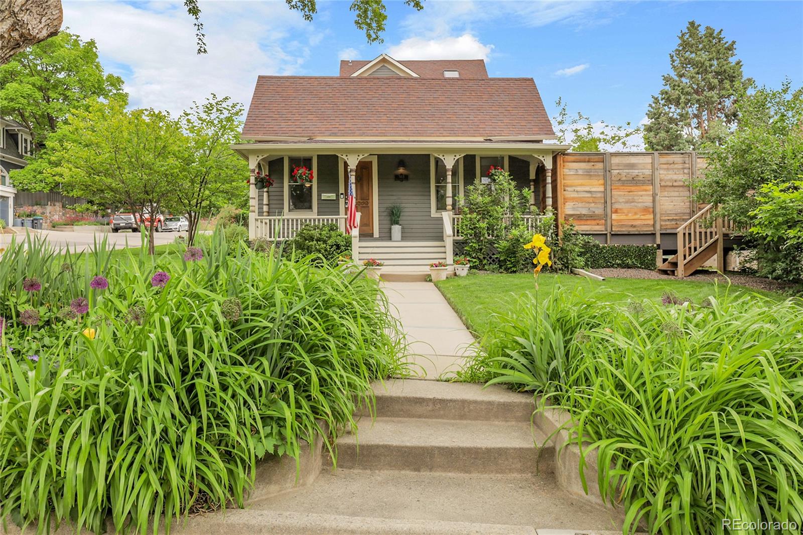 503 15th Street Golden, CO 80401 - Photo 1 of 30 front view of a house with a yard