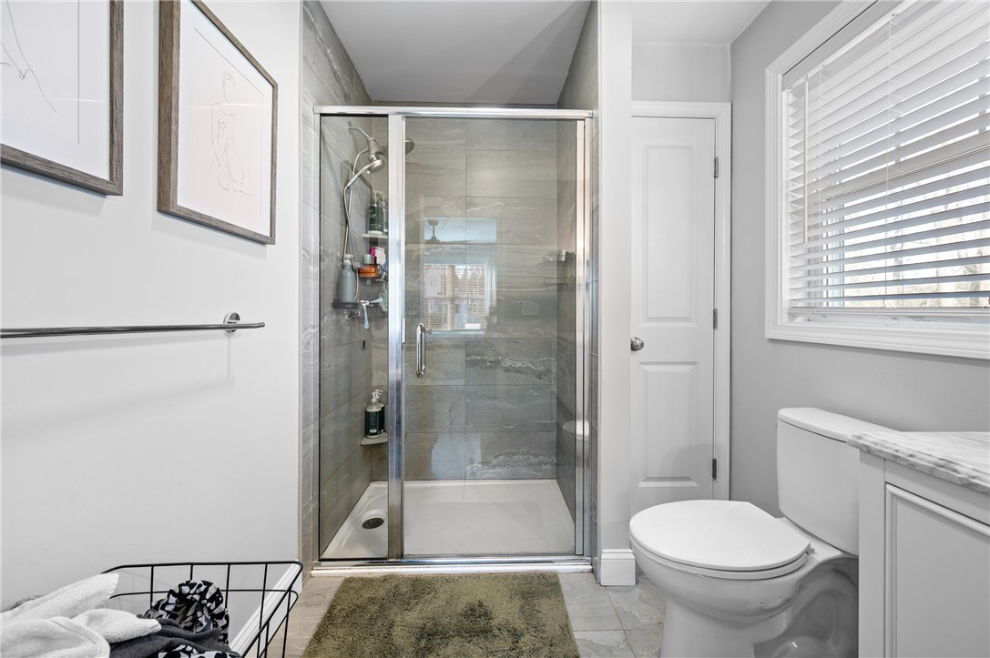 43 Beaver Avenue Warwick, RI 02889 - Photo 12 of 28