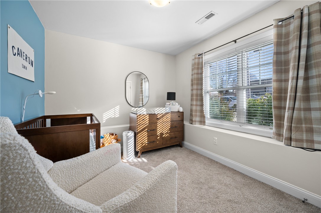 43 Beaver Avenue Warwick, RI 02889 - Photo 19 of 28