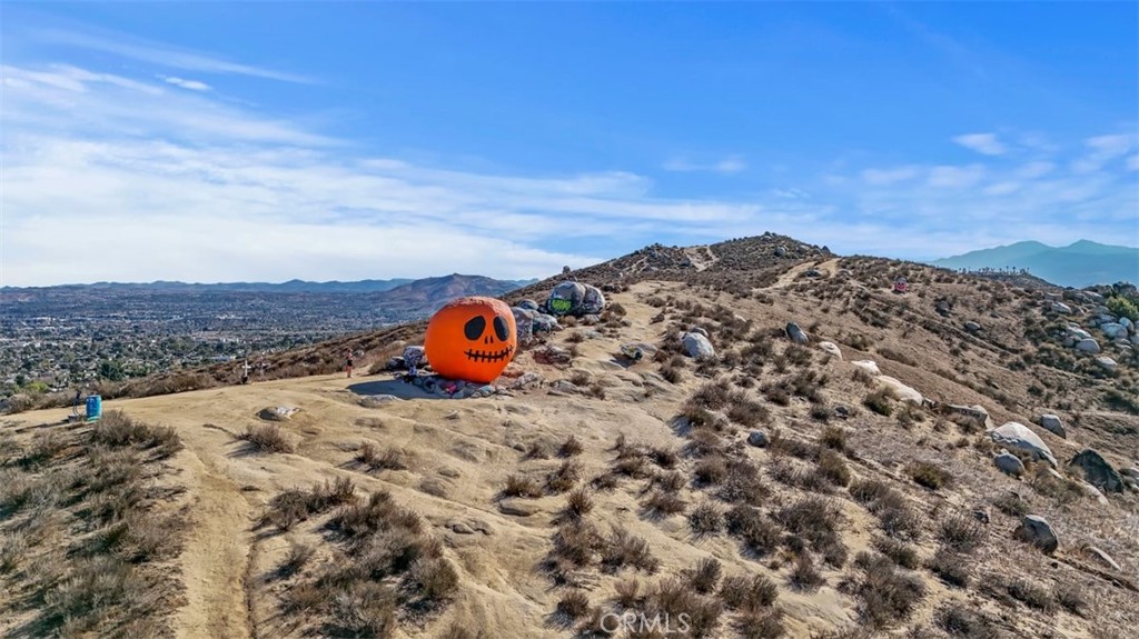4480 California Norco, CA 92860 - Photo 56 of 63 Pumpkin Rock