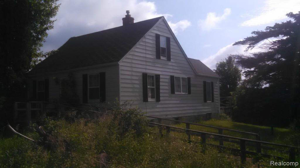 363 South Maple Leaf Road Lapeer, MI 48446 - Photo 5 of 5