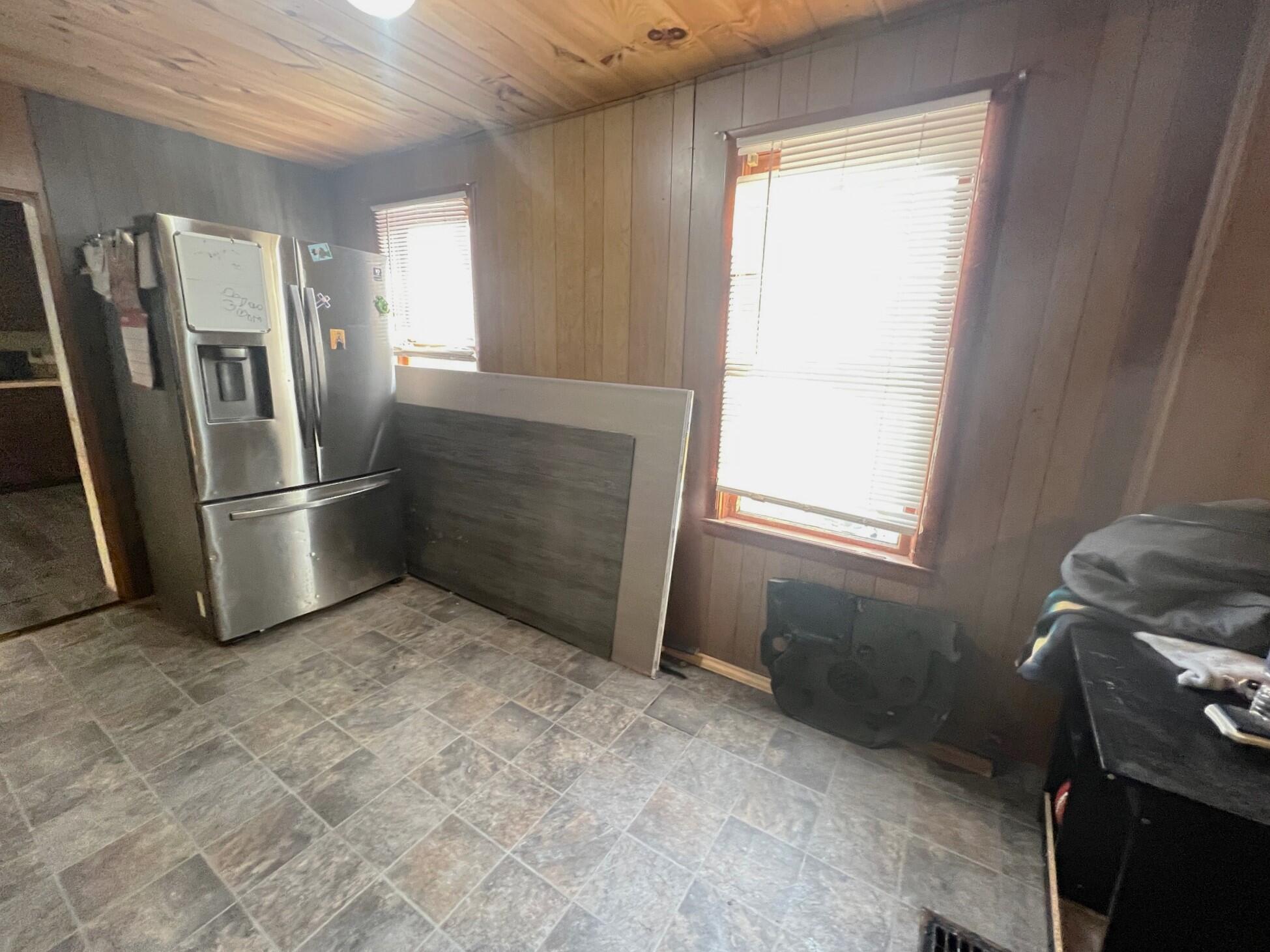 511 Maple Street Three Rivers, MI 49093 - Photo 6 of 15 Dining