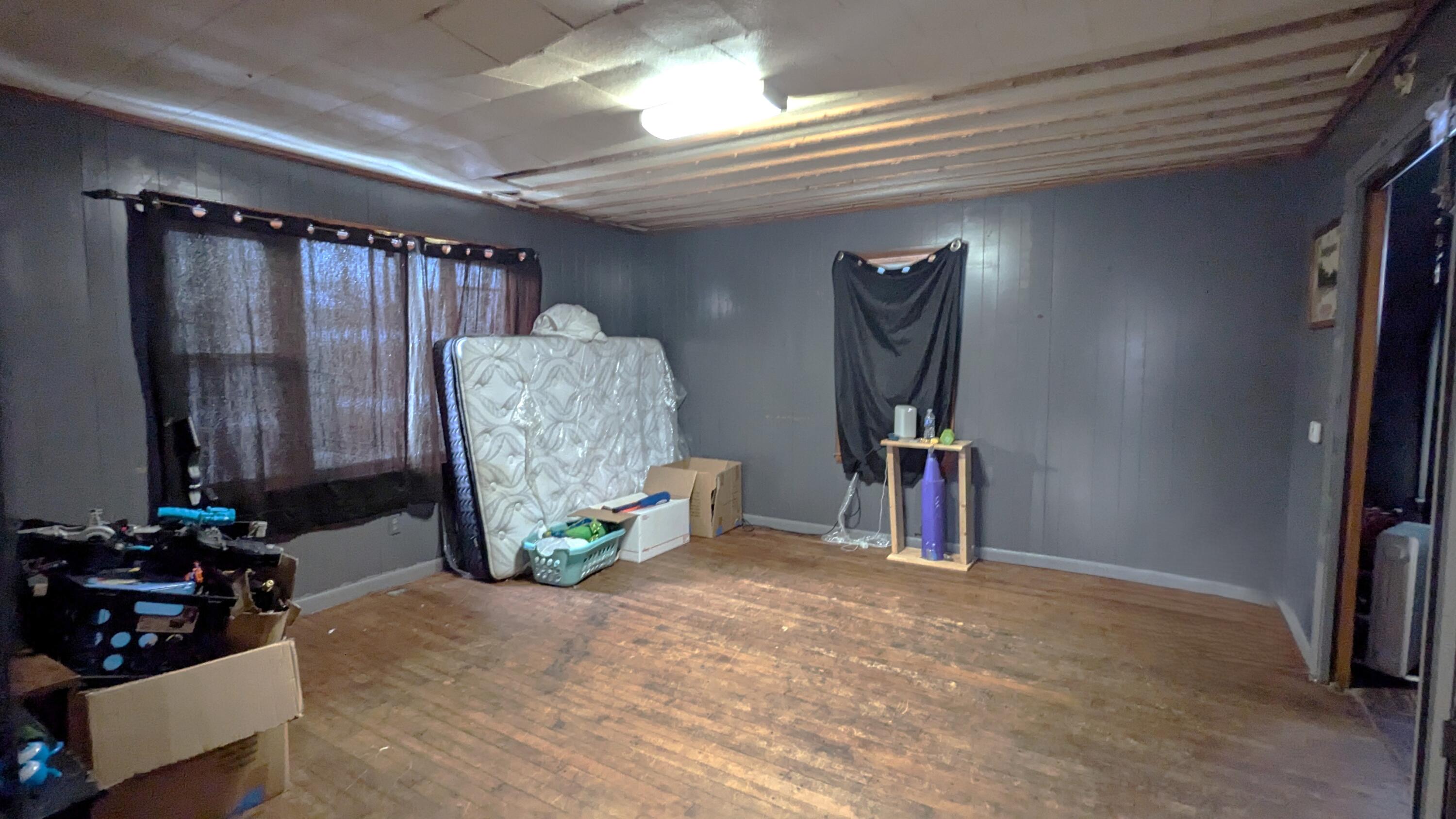 511 Maple Street Three Rivers, MI 49093 - Photo 7 of 15 Living Room